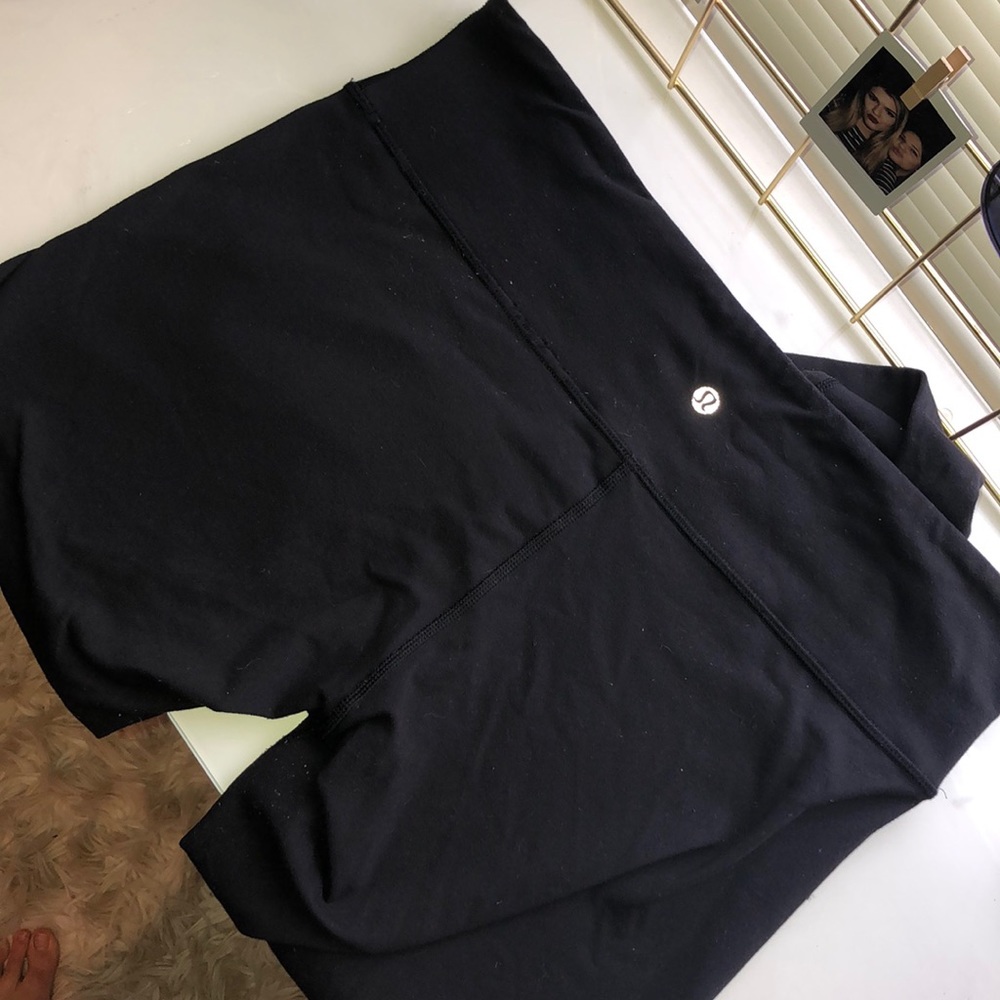 Lulu lemon wonder under leggings